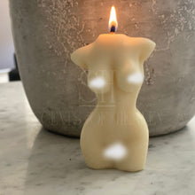 Load image into Gallery viewer, Scented Temptress Candles
