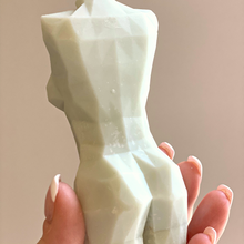 Load image into Gallery viewer, Diamond Scented Body Candle - Mint Mojito - small damage SALE item
